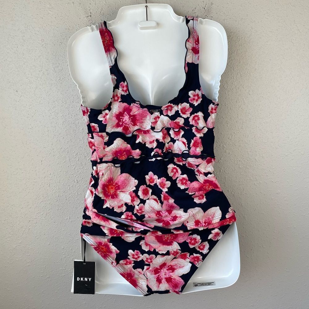 NWT DKNY Two-Piece Swimsuit Size S - Picture 3 of 5
